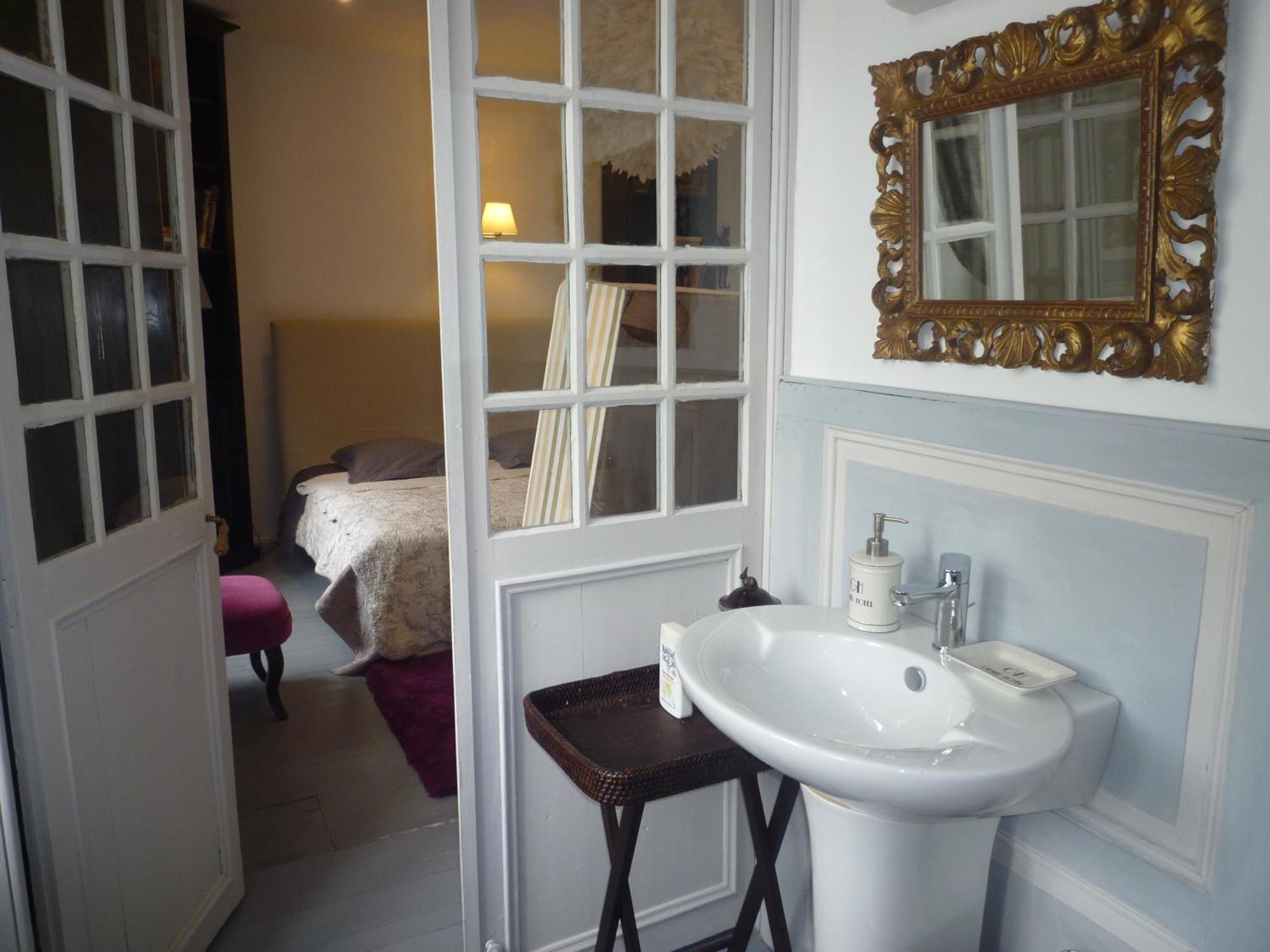 Superior Double Room Bath